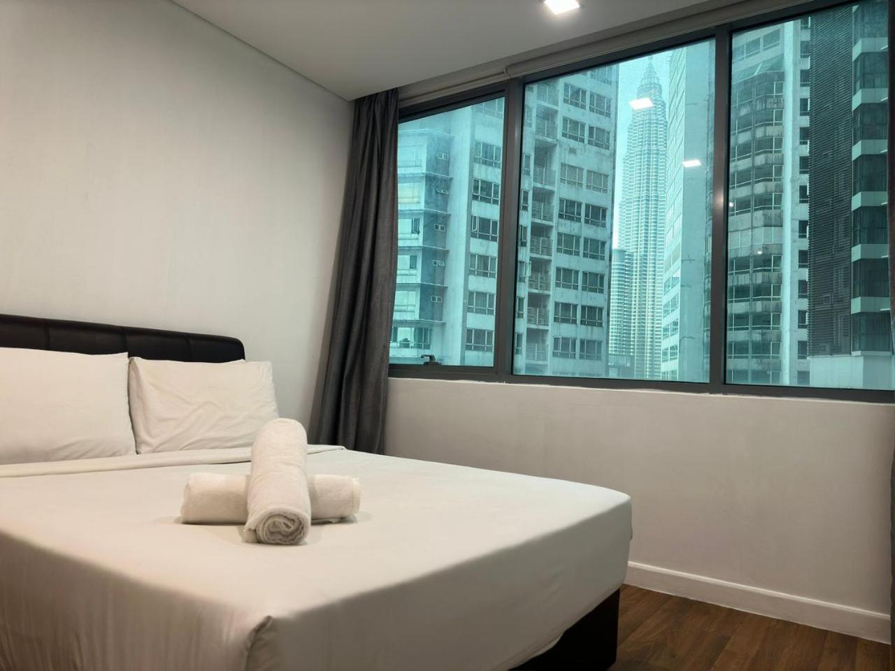 Mercu Summer Suites Klcc By Ab Kuala Lumpur Exterior photo